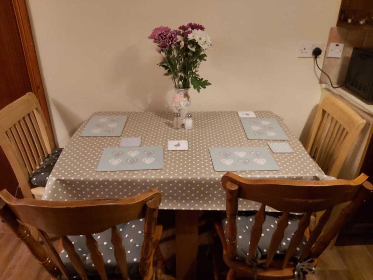 Lovely 2-Bed Cottage At The Foot Of The Mournes Newry Exterior photo