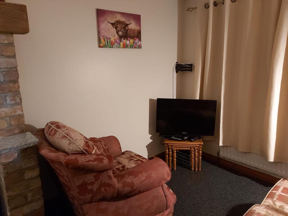 Lovely 2-Bed Cottage At The Foot Of The Mournes Newry Exterior photo